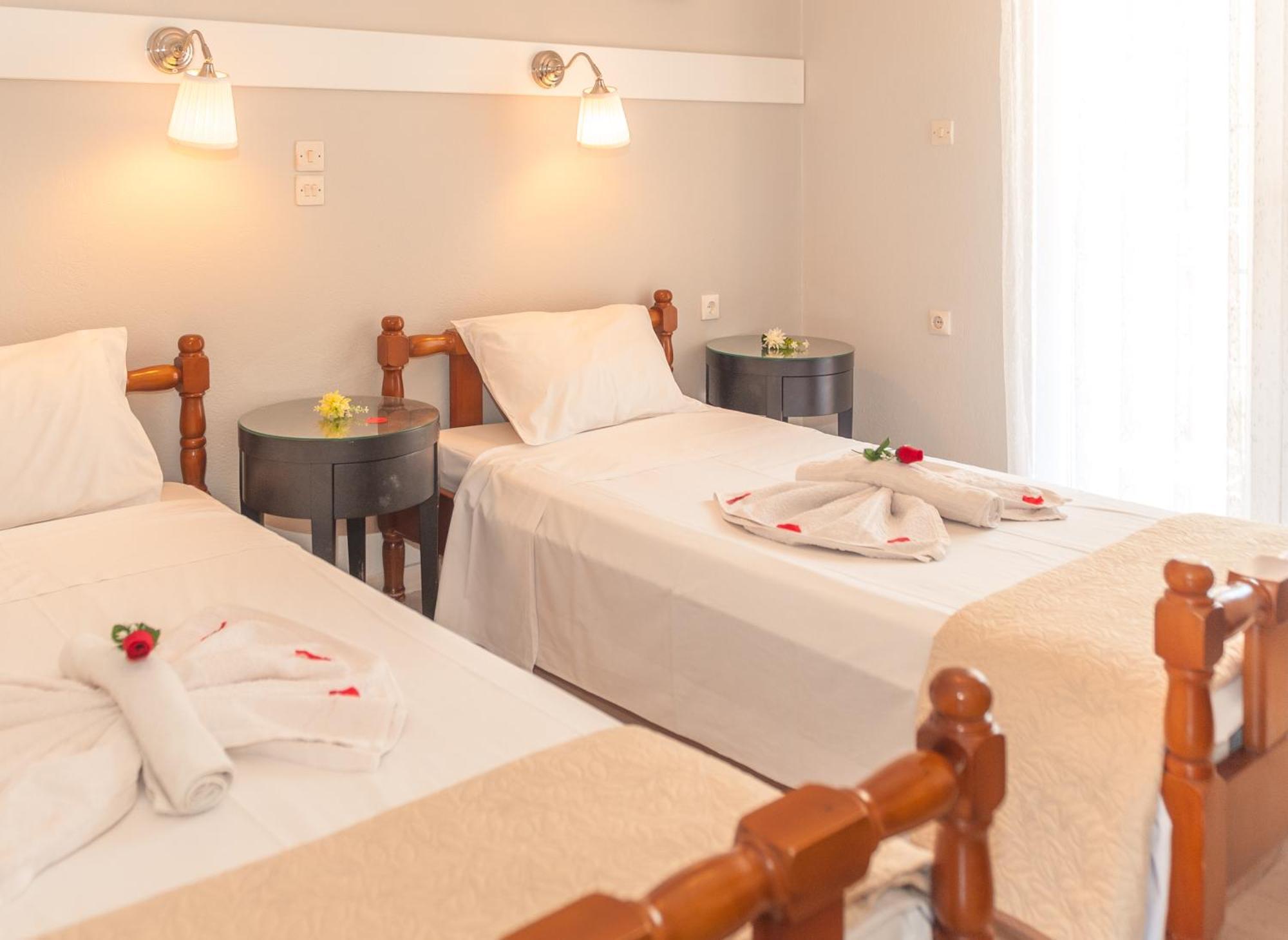 Vassilis Paradise Garden Aparthotel Agios Georgios Pagon Exterior photo