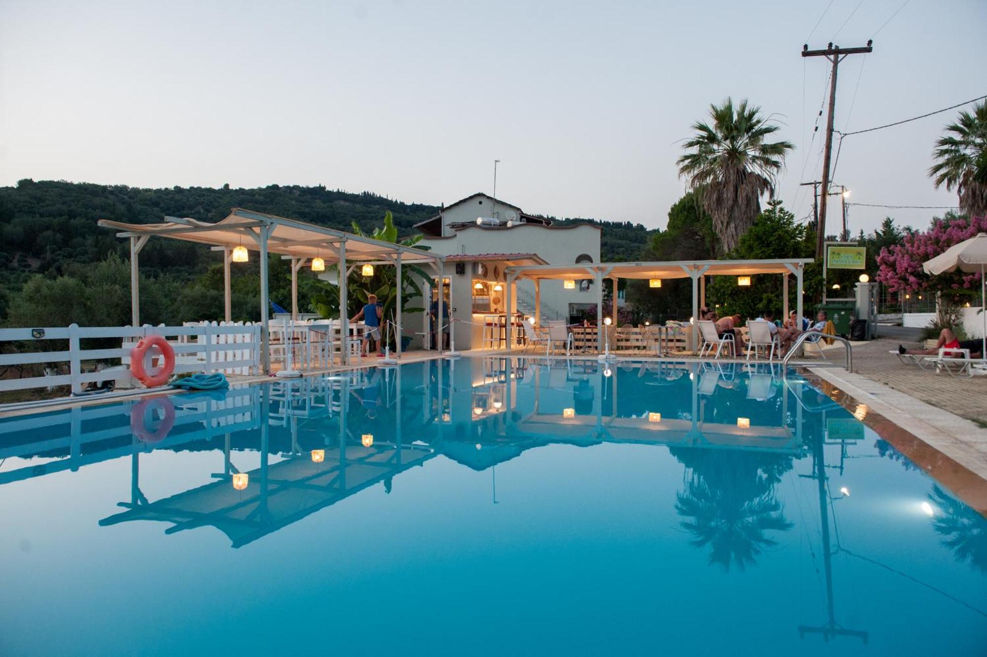 Vassilis Paradise Garden Aparthotel Agios Georgios Pagon Exterior photo
